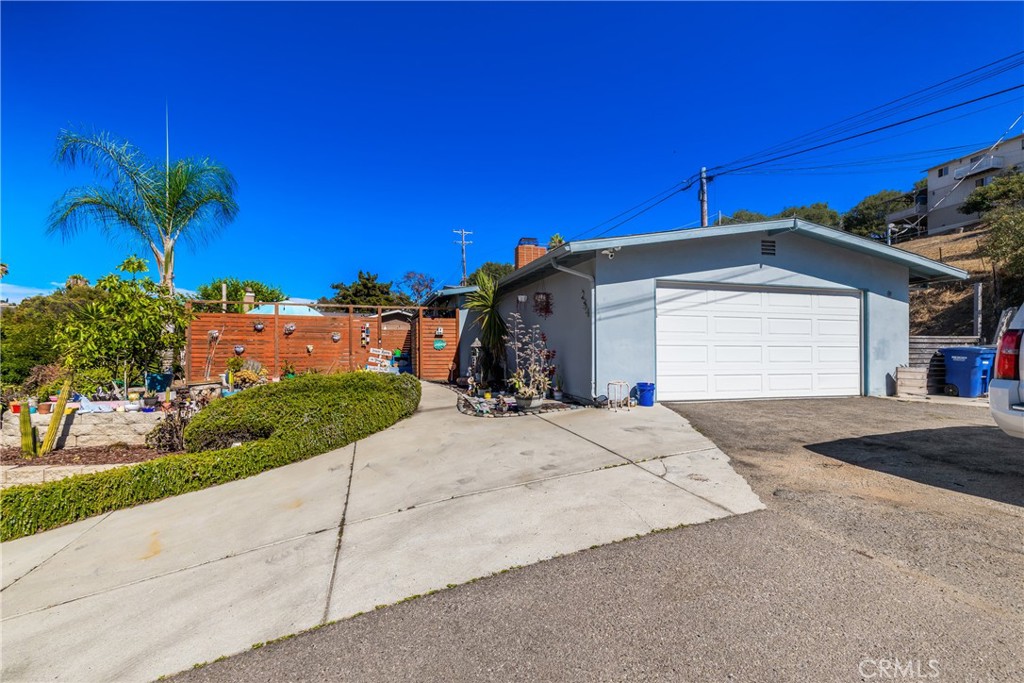 254 Lobelia Drive