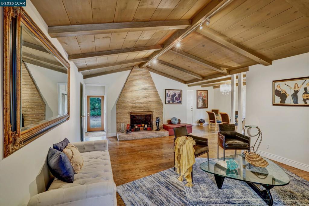 DEL REY - Residential