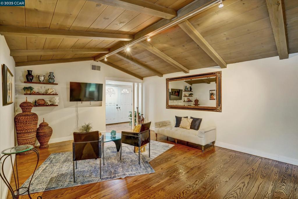 DEL REY - Residential