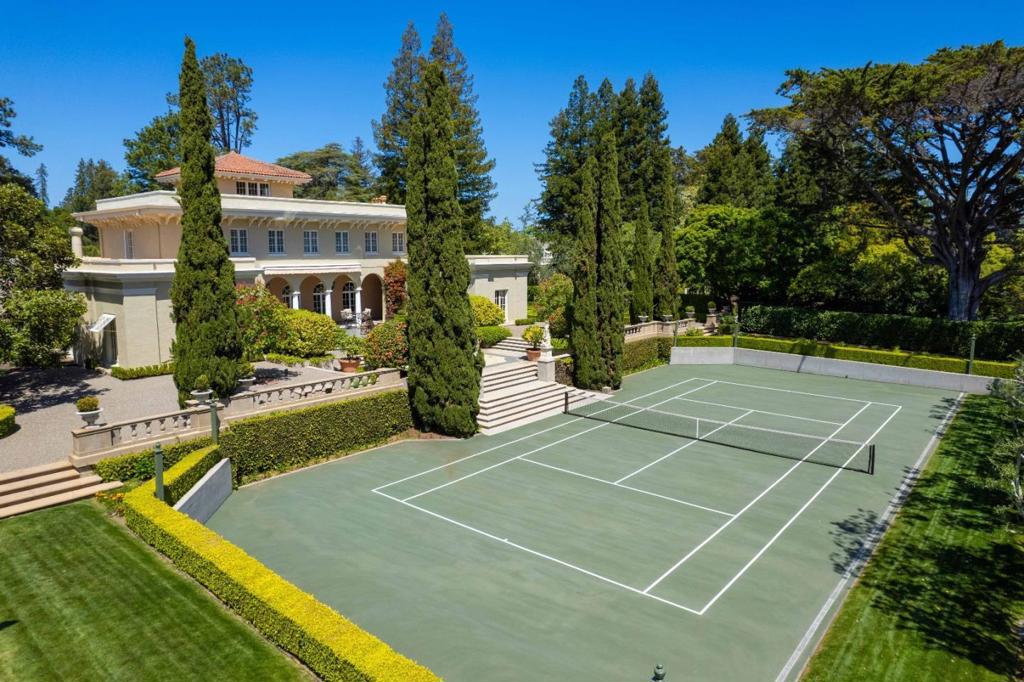 245 W Santa Inez Avenue