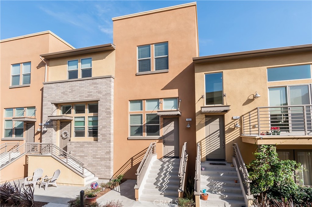 Hurry to snap up this beautiful and spacious west-facing 2 bedroom, 2.5 bath townhome at the luxury ThreeSixty at South Bay community! This gorgeous, air conditioned, open concept home features high ceilings, dark engineered wood flooring and dark cabinetry throughout and so much privacy with no units above or below and direct home access from the 2 car tandem garage. The kitchen features stainless steel appliances and granite counters. Upstairs are the two en-suite bedrooms with soft gray carpeting with included stackable washer and dryer. With all the ThreeSixty resort features you will never want to leave with two large pools, Jacuzzi, a full fitness center, sports court, outdoor lounges and cabanas, a fireplace and BBQs, a club house, game and wine rooms and more. Come for the home, stay for the lifestyle! With nearby Manhattan Beach, The Point, Manhattan Village Mall, beaches and fabulous restaurants, there are plenty of great things to do all within a few minutes away. Additional draws are the highly rated Wiseburn School District, freeway convenience, and close proximity to LAX, Sofi Stadium and the Intuit Dome. No smoking, no pets.