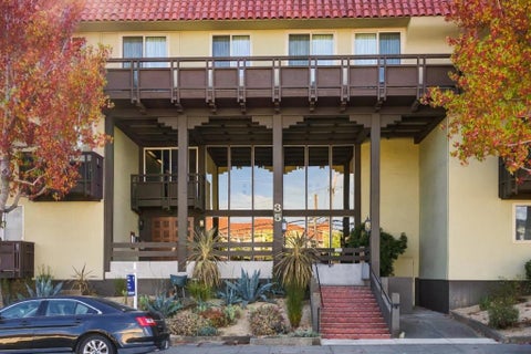 Photo of 35 28th Avenue #203, San Mateo, CA 94403 (MLS # ML82065352)