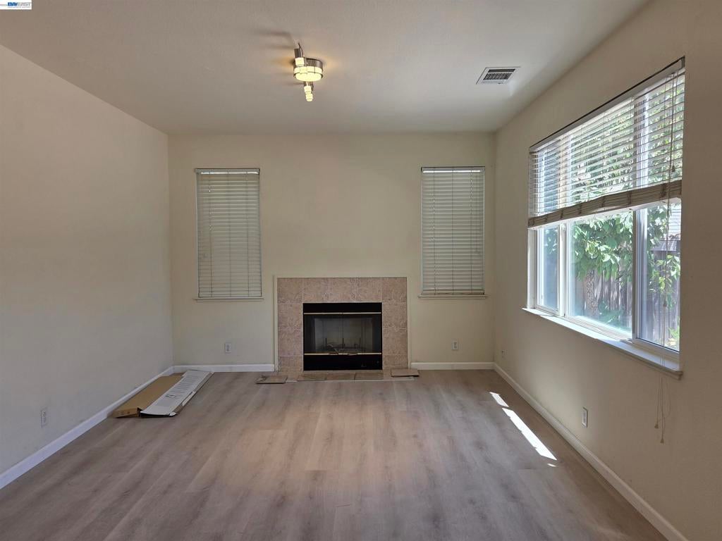 378 Alvarado St