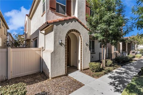 687 S Fillmore Rialto CA 92376