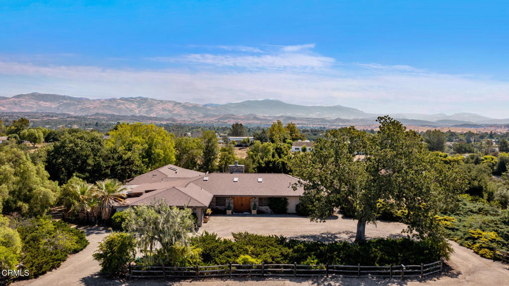 2591 Deer Hill Lane