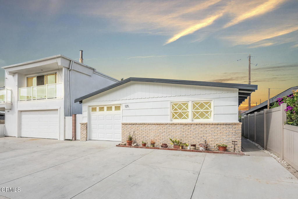 125 Ventura Avenue