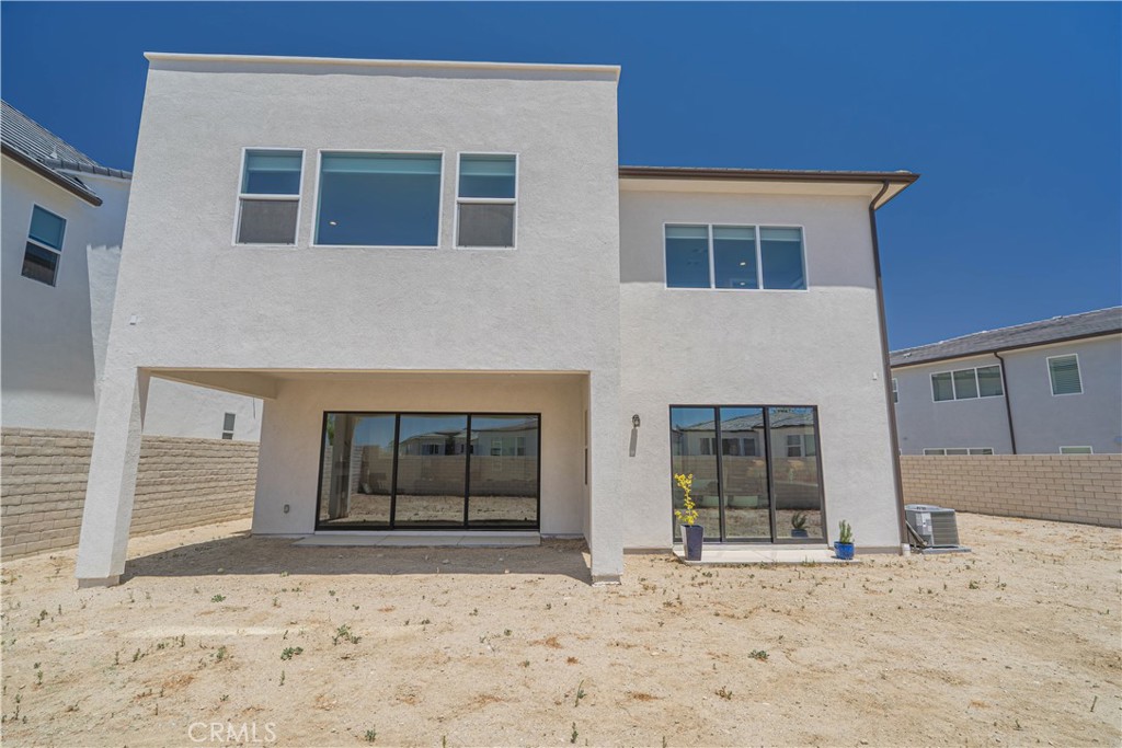 Valencia Hills (VLHL) - Residential