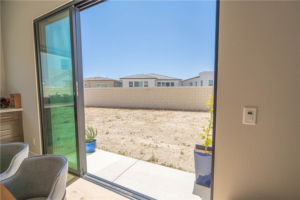 Valencia Hills (VLHL) - Residential
