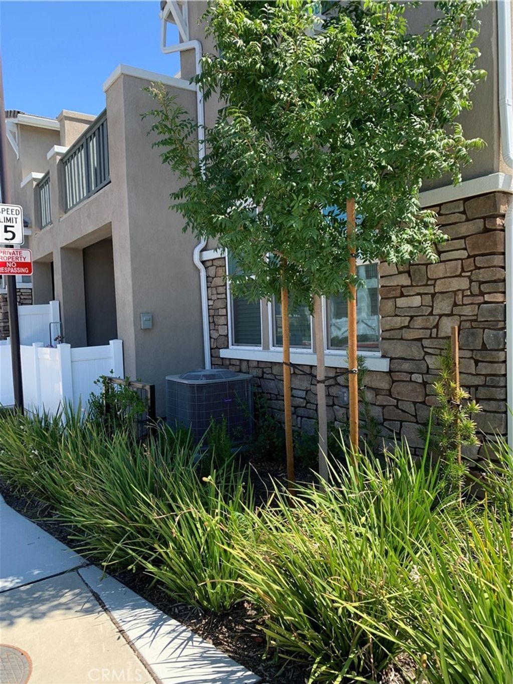 Photo of 41987 Isadora St St #1404, Murrieta, CA 92562 (MLS # IG25219968)