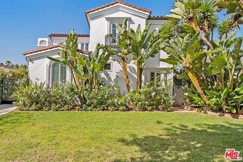 Photo of 438 Lincoln Boulevard, Santa Monica, CA 90402 (MLS # 26680833)