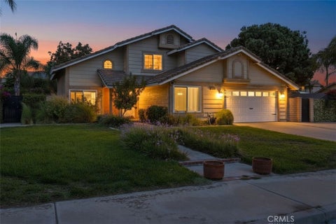 Photo of 2953 N Orange AVE, Rialto, CA 92377 (MLS # CV26221178)