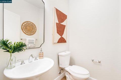 Tiny photo for 170 170 Shadowhill Cir Cir, San Ramon, CA 94583 (MLS # 41126297)