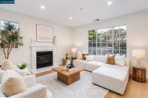 Tiny photo for 170 170 Shadowhill Cir Cir, San Ramon, CA 94583 (MLS # 41126297)