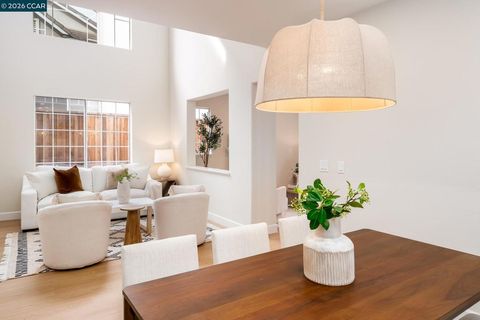 Tiny photo for 170 170 Shadowhill Cir Cir, San Ramon, CA 94583 (MLS # 41126297)