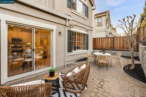 Tiny photo for 170 170 Shadowhill Cir Cir, San Ramon, CA 94583 (MLS # 41126297)