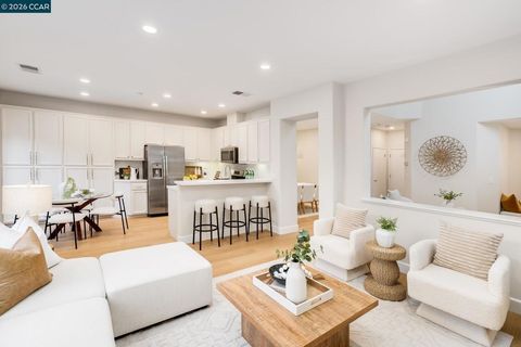 Photo of 170 170 Shadowhill Cir Cir, San Ramon, CA 94583 (MLS # 41126297)