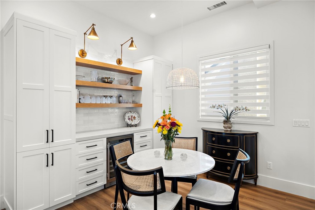 Corona del Mar North of PCH (CNHW) - Residential