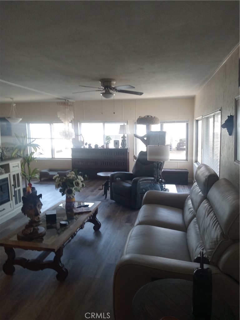 655 E Main Street 78