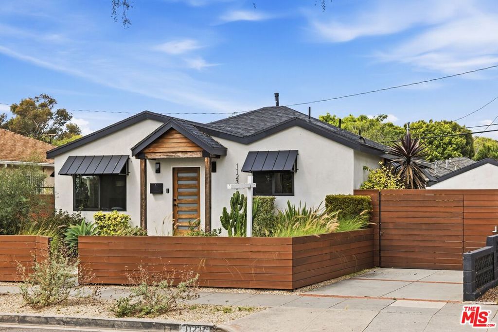 Photo of 11237 Braddock Drive, Culver City, CA 90230 (MLS # 26992245)