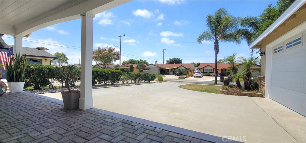 6679 Via Riviera Way