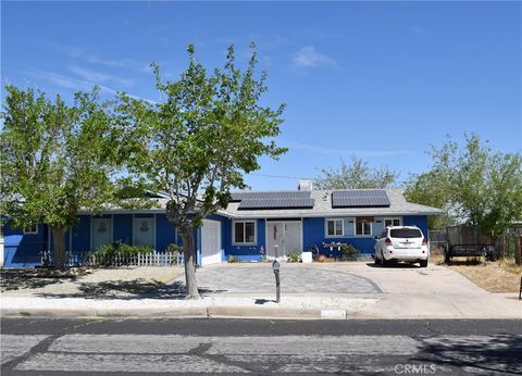 Photo of 15705 Gazelle St, Victorville, CA 92395 (MLS # HD26066739)