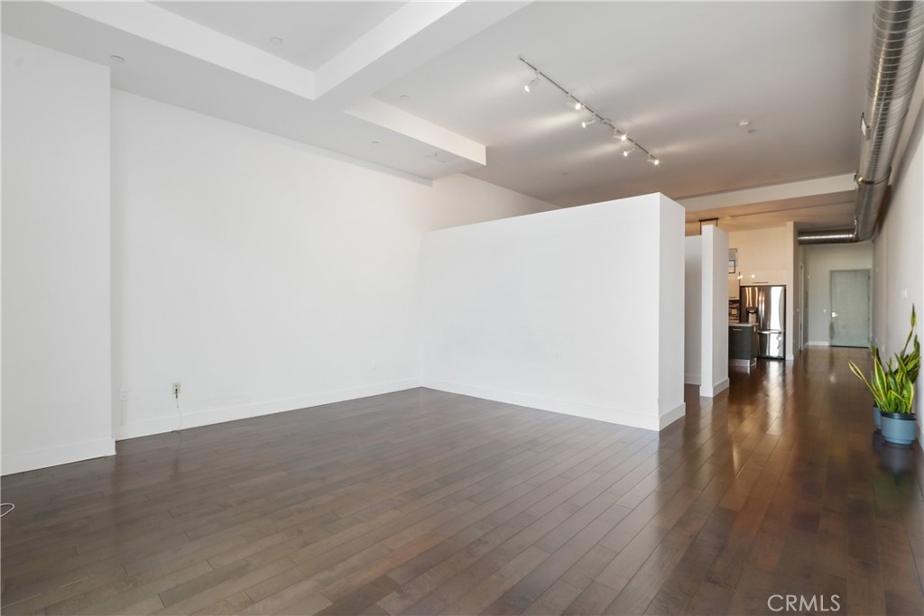 Downtown (DT) - Residential Lease