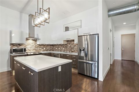 Photo of 433 Pine Avenue #300, Long Beach, CA 90802 (MLS # PW25253817)