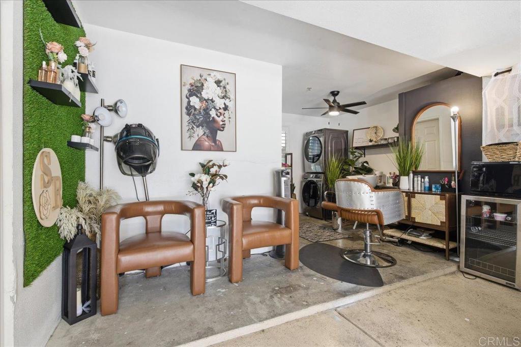 2725 Apricot Court
