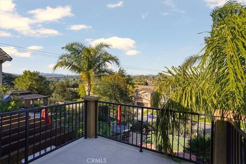 Photo of 20016 Satsuma Cir, Saugus, CA 91350 (MLS # SR26006757)