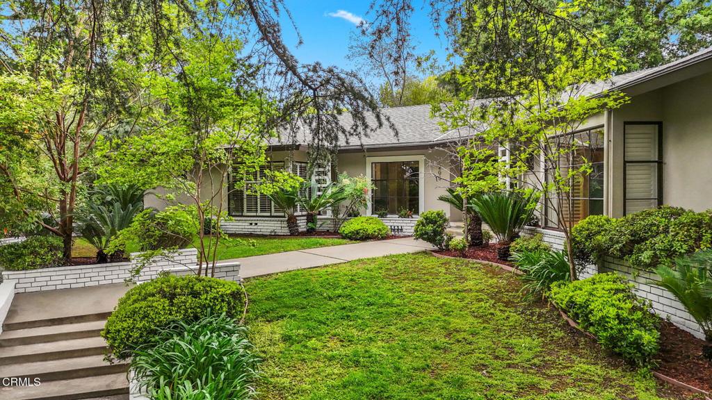 Properties 1 1205 S Oak Knoll Avenue