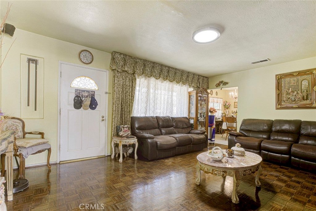 426 Sonora Avenue