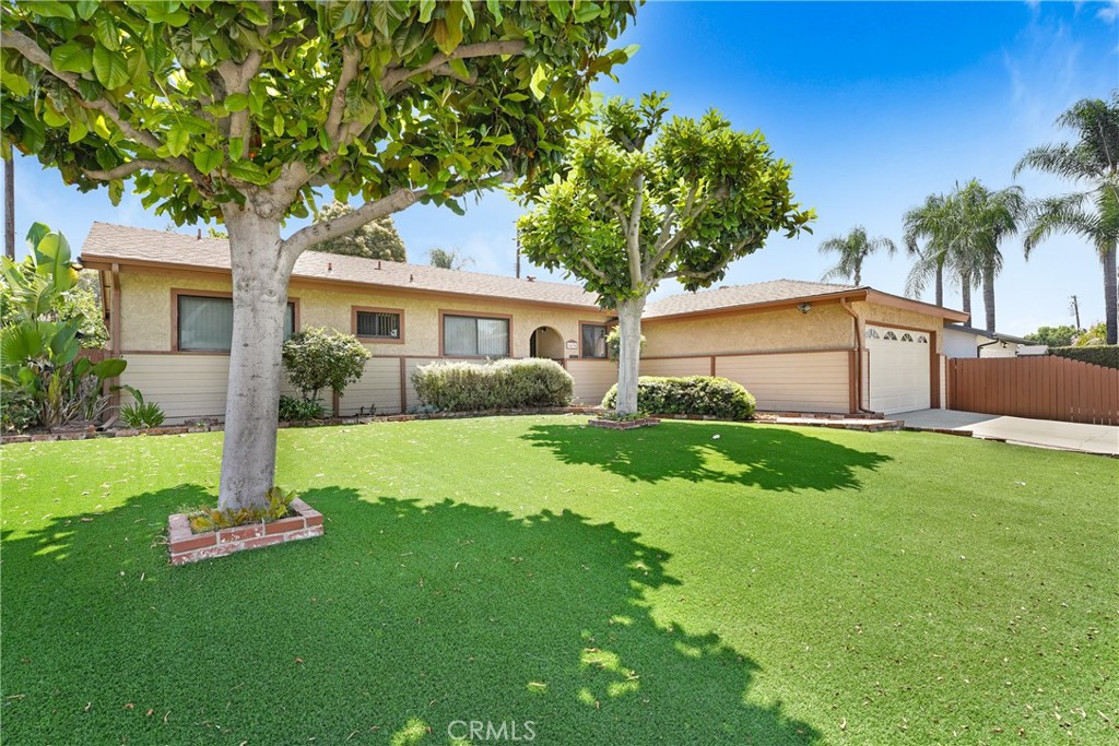 1636 Bentley Place
