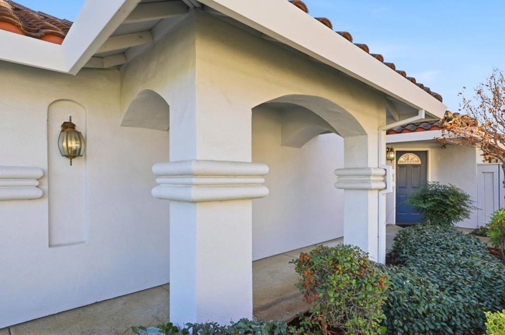 16935 Sugar Pine Drive