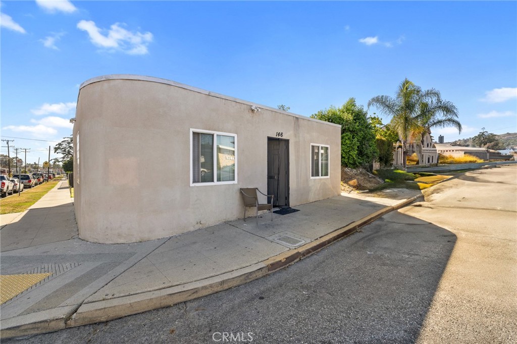 146 S 8th Street