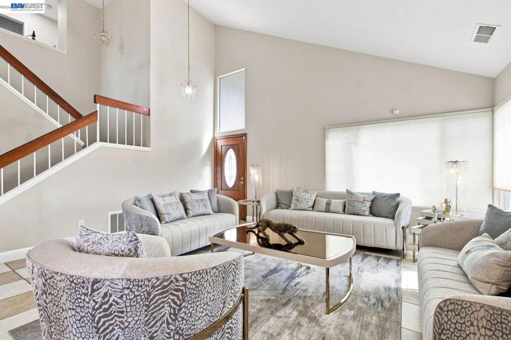 3814 Painted Pony Rd