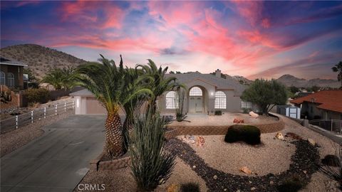 Photo of 16601 Kasota Road, Apple Valley, CA 92307 (MLS # HD25184858)