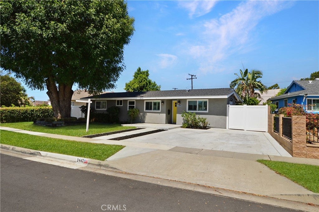 2447 Clarke