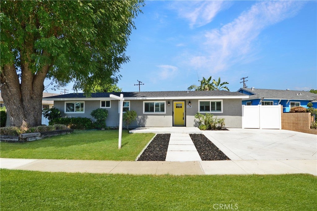 2447 Clarke
