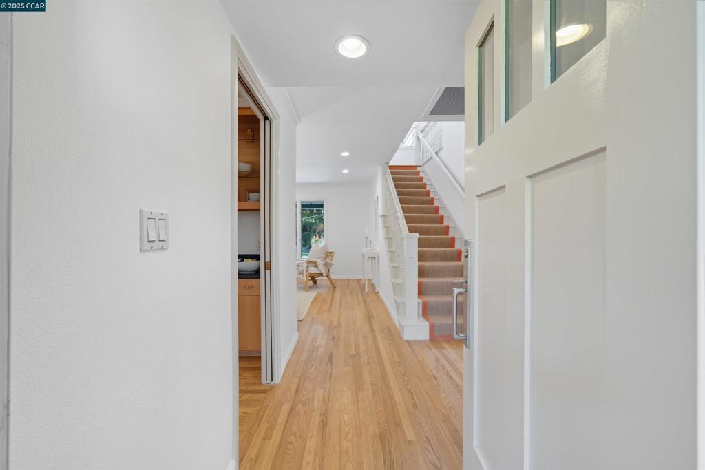 IVY DRIVE AREA - Residential