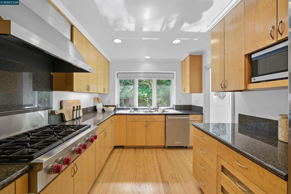 IVY DRIVE AREA - Residential