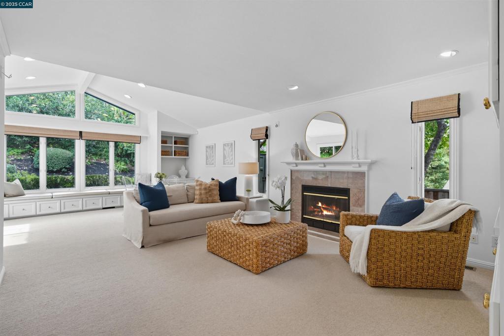 IVY DRIVE AREA - Residential