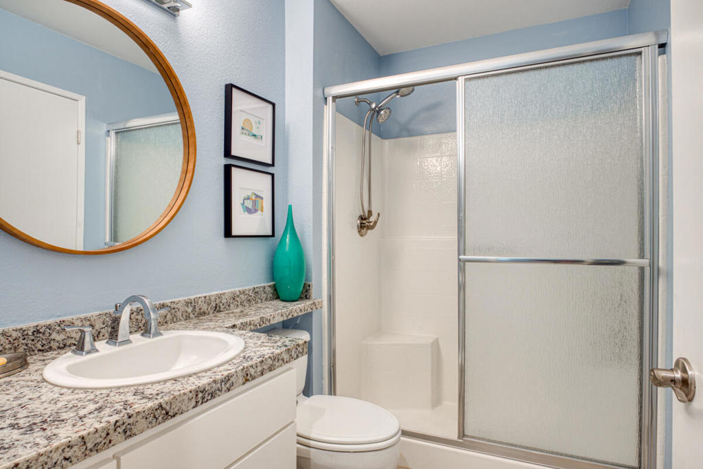 Oasis Country Club - Residential