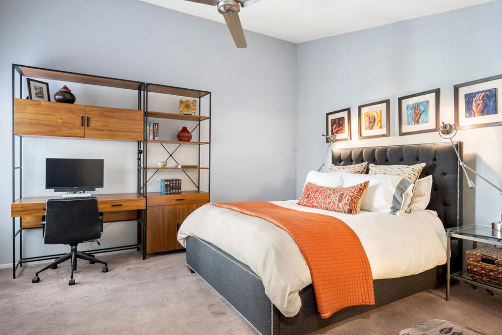 Oasis Country Club - Residential