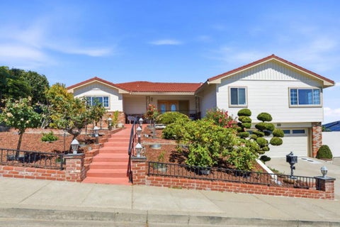 Photo of 1284 Encina Drive, Millbrae, CA 94030 (MLS # ML82056847)