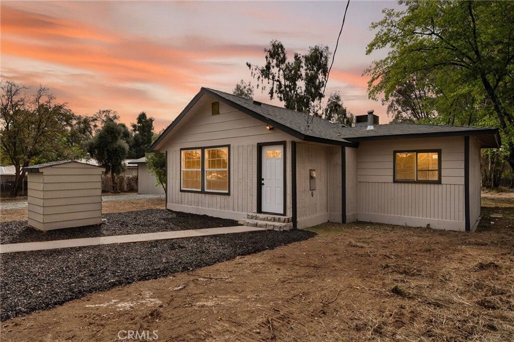 Photo of 7040 Fulton Ave, Palermo, CA 95968 (MLS # OR25246191)