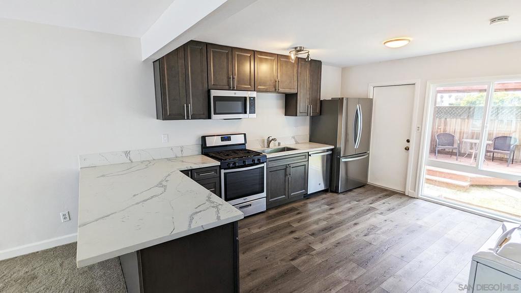 Bay Park - Residential Lease