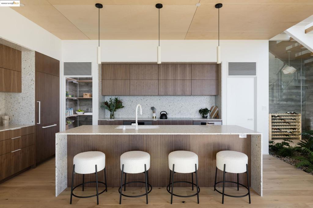 BERKELEY HILLS - Residential