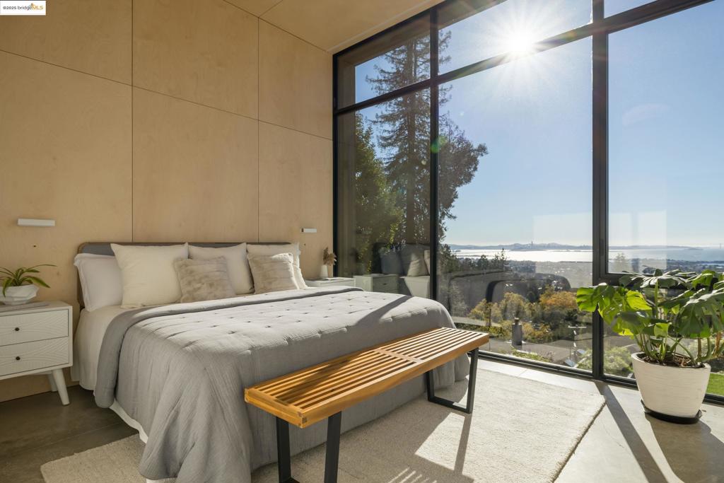 BERKELEY HILLS - Residential