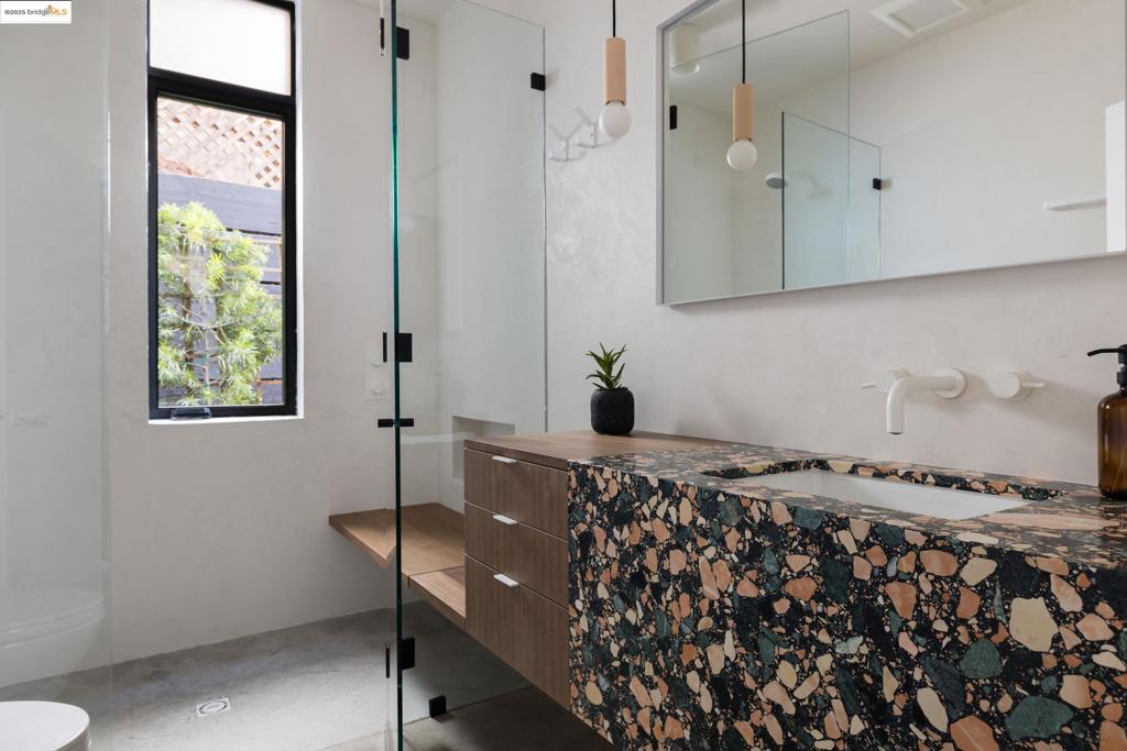 BERKELEY HILLS - Residential