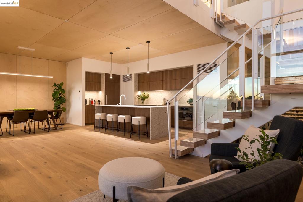 BERKELEY HILLS - Residential